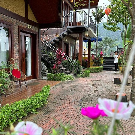 Апартаменты Papaya Bungalow & Rice Fields Ниньбинь Экстерьер фото
