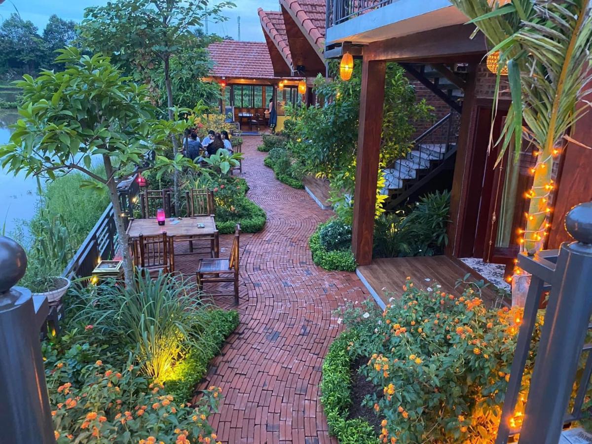 Апартаменты Papaya Bungalow & Rice Fields Ниньбинь Экстерьер фото