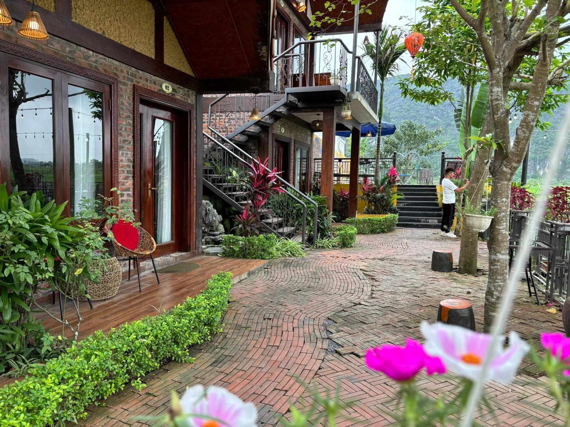 Апартаменты Papaya Bungalow & Rice Fields Ниньбинь Экстерьер фото